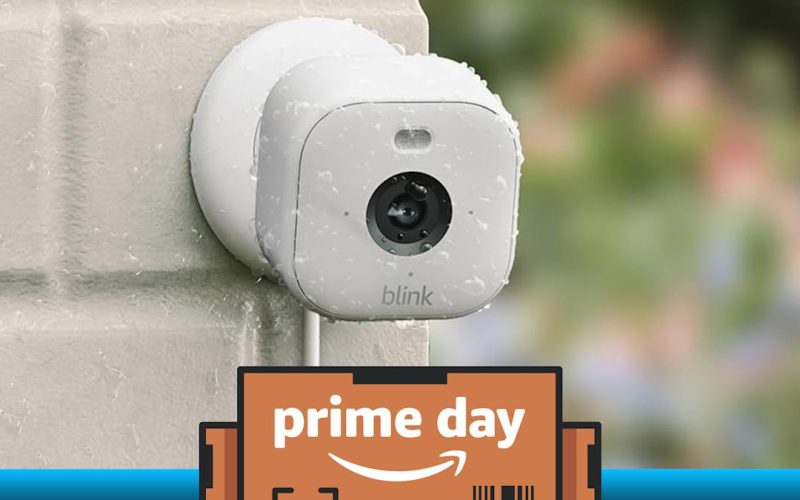 a-bundle-of-two-blink-mini-2-cameras-is-only-$35-this-prime-day